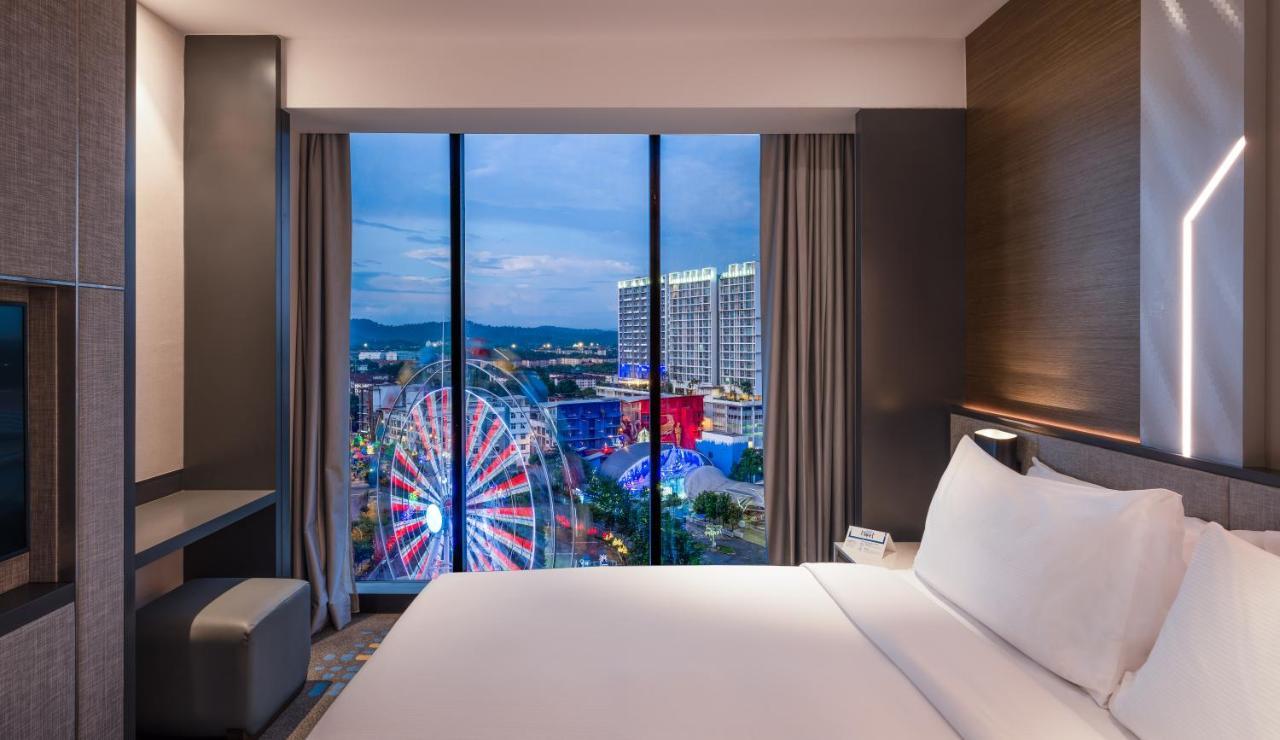 Doubletree By Hilton Shah Alam I-City Экстерьер фото