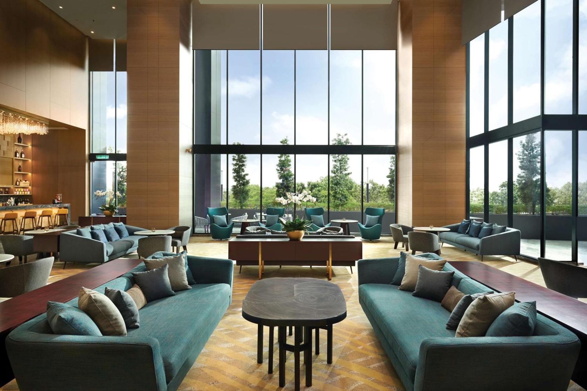 Doubletree By Hilton Shah Alam I-City Экстерьер фото The lobby of the hotel