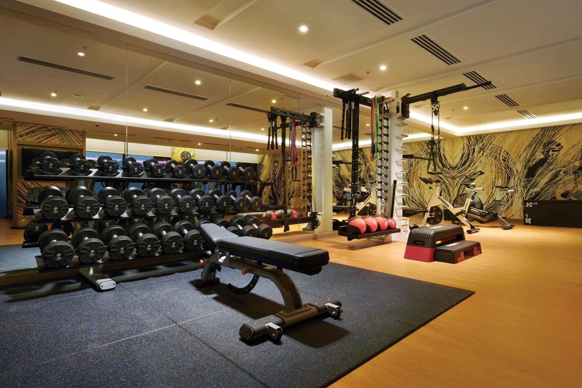 Отель Doubletree By Hilton Shah Alam I-City Экстерьер фото The gym at The Landmark